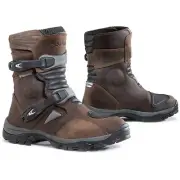 Forma Adventure Low Brown Boots