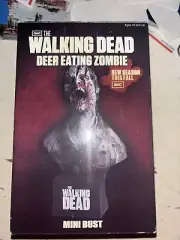 NECA AMC The Walking Dead Deer Eating Zombie Mini Bust SDCC 2011 Exclusive