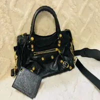 在飛比找PopChill優惠-[二手] Balenciaga 黑金mini機車包