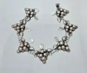 Bracelet -of Sterling Silver grapes clusters- antique Mexico circa 1930's -1940'