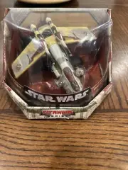 Micro Machines Star Wars Republic Gunship Titanium Series 2005 Die Cast