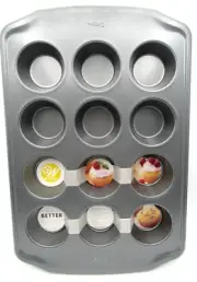 Wilton Bake it Better Non-Stick 12 Cup Muffin Pan & Cupcake Pan NEW