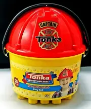 Tonka Mighty Builders Hard Hat Bucket Play Set – 25 pcs Fire Captain