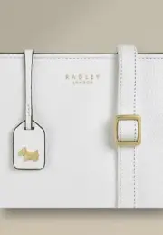 RADLEY London Summer Street Crossbody WHITE Logo Gold Unisex