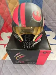 Poe Dameron Star Wars Black Series Helmet with Box