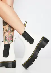 [Dr. Martens] 2976 White Chelsea Quad Boots