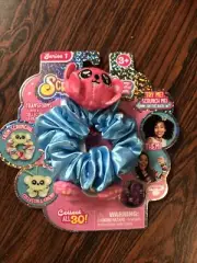 Scrunchmiez Pink Puppy with the blue scrunchie Scrunchy Backpack Clip Toy Series