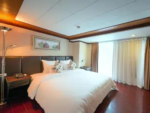 拉維拉經典遊艇飯店La Vela Classic Cruise Managed by Paradise Cruises