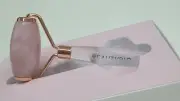 BeautyBio Rose Quartz Fase & Body Roller