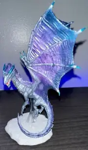 Handpainted Silver Dragon Dungeons & Dragons: Wizkids Painted Miniatures