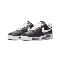 在飛比找博客來優惠-Nike Air Force 1 GD 黑色 AQ3692-