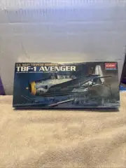 1/72 Academy #1651 Grumman TBF-1 Avenger JFR