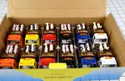 12 Vintage Kintoy Die-Cast Farm Truck Pull Back Toy Retail Display 90's Cow Pig