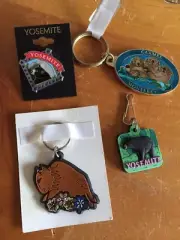 Lot Of 4 - Jewelry - Wildlife Key Chains/Zipper Pull/Hat Pin