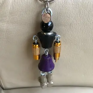 保證正品 Prada 女機器人 娃娃 吊飾 鑰匙圈