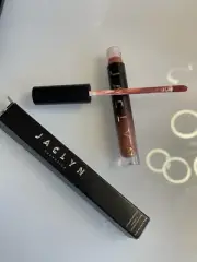 JACLYN Cosmetics - Poutspoken Liquid Lipstick - "CRABBY" SEE DESCRIPTION