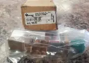 *NEW* VERSA VIZ-3311-LOVB-125G Three-Way Valve