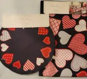 Nicole Miller Valentine’s TableRunner & 4 Placemats Black with Red Heart Set