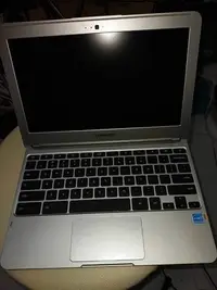 在飛比找Yahoo!奇摩拍賣優惠-網拍唯一 輕薄美型SAMSUNG 三星 Chromebook