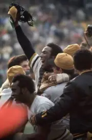 World Series Pittsburgh Pirates Manny Sanguillen victorious with t- Old Photo