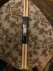 Zildjian Hickory Wood Drum Sticks Drumsticks NIP