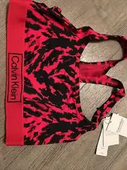 NEW NWT Calvin Klein QF6768 Womens Red Black Unlined Bralette Size M