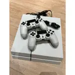 SONY PLAYSTATION PS4 (二手）附雙手把