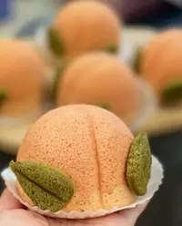 在飛比找樂天市場購物網優惠-「甜食朋友」三牲素果 壽桃 戚風蛋糕 桃子造型蛋糕 慶生