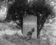 Lincoln Assassination Mrs. Mary Surratt Grave Tombstone 8x10 US Civil War Photo