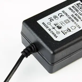 玩樂局~包郵AOC I2080SW液晶顯示器電源適配器19V1.3A 19V1.31