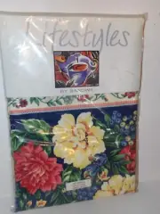 Flowers Tablecloth by Bardwil Linens 60"x84" Oval Oblong Tablecloth