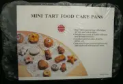 MINI TART FOOD CAKE PAN BY DESIGNER BARBEQUE BRAND NEW 6 CONNECTED TART PANS