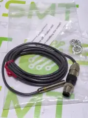 OMRON E3HT-DS3E2 DIFFUSE PHOTOELECTRIC SENSOR SWITCH - BRAND NEW
