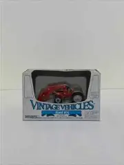 Ertl Ford 8N Tractor Red Loader Vintage Vehicle made USA 1/43 FD-2512-1HEO-R-B