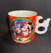 在飛比找Yahoo!奇摩拍賣優惠-日本中古東京迪士尼30周年奇奇蒂蒂米老鼠咖啡杯馬g杯