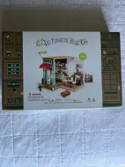 Simon's Coffee DIY 3D Miniature House Model Kit DG109 Rolife Robotime Sealed New