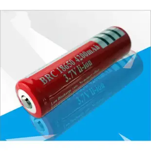 3.7v 18650 4200 mAH 可充電電池用於手電筒和迷你風扇 | Squishyvui