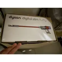 在飛比找蝦皮購物優惠-Dyson Digital Slim Fluffy SV18