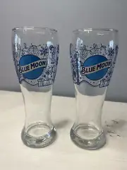 Lot of 2 Blue Moon Holiday HTF 16 oz Pilsner Glasses barware man cave beer new