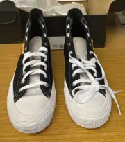 Converse Size 9 men’s 11 wmns taylor all stars a00422C