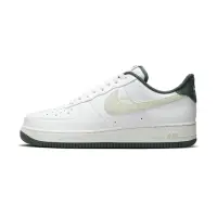 在飛比找momo購物網優惠-【NIKE 耐吉】Air Force 1 Low 男鞋 黃綠