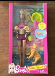 Barbie Paddling Taffy w/Dog & 2 Puppies #V8906 Bathing Suit Sunglasses 2010