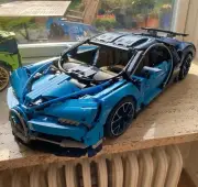 LEGO TECHNIC: Bugatti Chiron (READ DESCRIPTION)