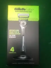 Gillette Labs Exfoliating Razor with Magnetic Stand + 4 Blade Refills *AU STOCK*