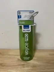 CamelBak Eddy .75L Water Bottle - Closeout Palm Green .75 L Company Logo