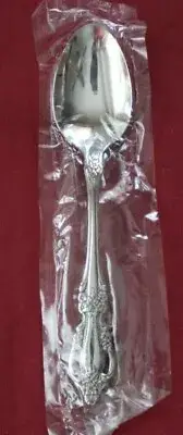 Oneida Stainless Raphael Teaspoon (s) Unused USA Flatware Distinction Deluxe