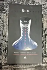 Ullo wine purifier and decanter