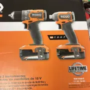 RIDGID R97801 18 V Cordless Drill Set