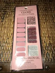 Dashing Diva Gloss Ultra Shine Gel Palette 34 Nail Strips GS01 ROSE SPARKLE