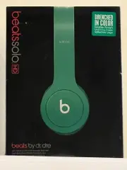 Beats Solo HD by Dr. Dre On Ear Headphones Earphones Headband Wired Green NIB